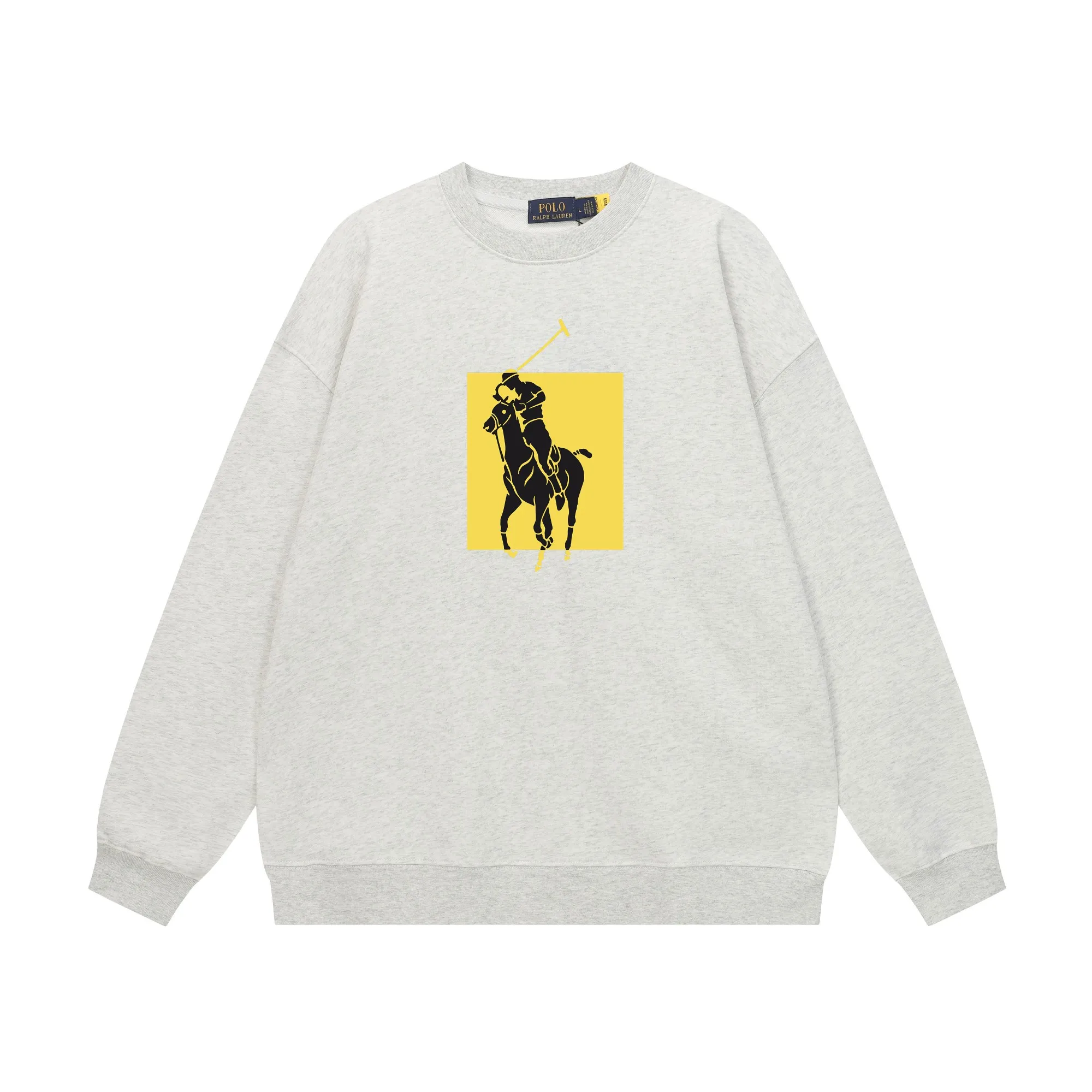 P200 [Long-term stock] RalphLauren/Ralph Lauren 2025 autumn and winter new bear letter print 420g heavy large terry sweatshirt Ralph Lauren's age-reducing item, the coat fabric is made of 85% cotton ➕15% polyester, which not only retains the softness, comfort and breathability of cotton, but also adds the wear resistance and wrinkle resistance of polyester fiber, making the clothes more durable and easy to care for. Even in slightly cooler weather, you won't feel stuffy when wearing it. This kind of fabric has a natural crisp feel and is not easy to pill or deform. The bear on the chest is printed with English letters. It is full of color, full of three-dimensionality, and lifelike, adding a bit of liveliness and interest to the whole sweatshirt. There is no pressure to dress, regardless of age or gender. Complete accessories! Color: black, white, navy blue, light floral gray Size: M-L-XL-XXL